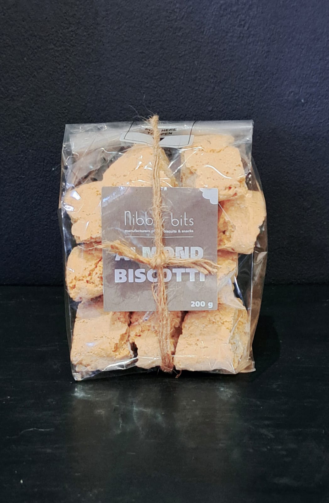 ALMOND BISCOTTI
