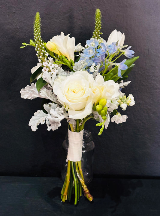 *NEW Assorted Posy - Fresh Flower Posy Made From Beautiful, Fresh And Seasonal Flowers.